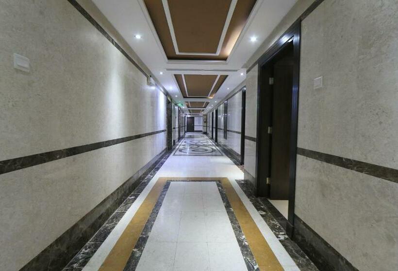 Номер Стандарт Трехместный, Snood Alazama