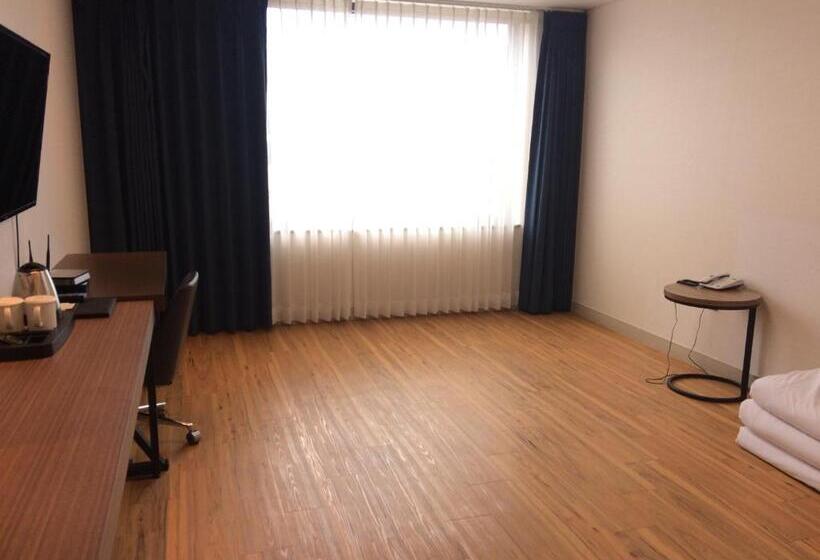 标准间, Jeju Noblesse