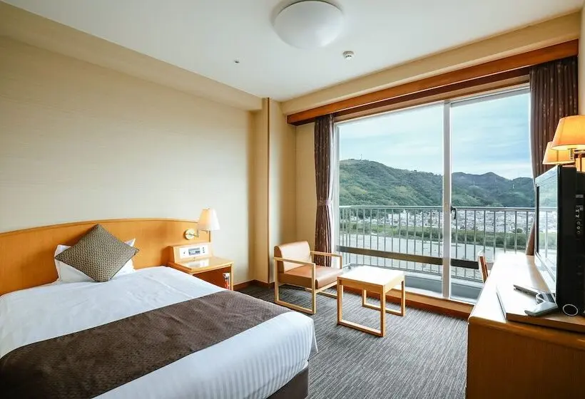 اتاق اکونومی, Kamenoi Hotel Kochi