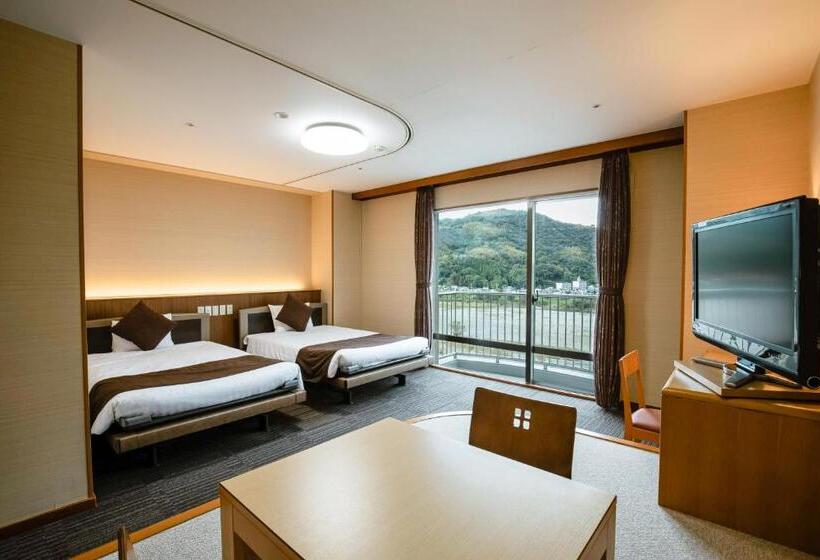 غرفة قياسية لذوى الاحتياجات الخاصة, Kamenoi Hotel Kochi