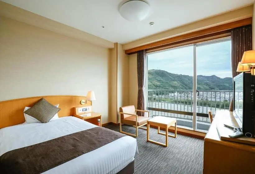 اتاق اکونومی, Kamenoi Hotel Kochi
