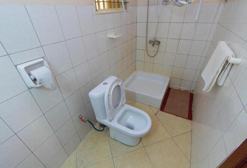 اتاق استاندارد, Kings Hospitality Centre