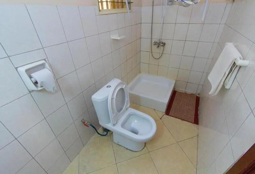 اتاق استاندارد, Kings Hospitality Centre