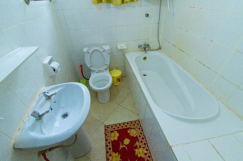 اتاق استاندارد یک نفره, Kings Hospitality Centre