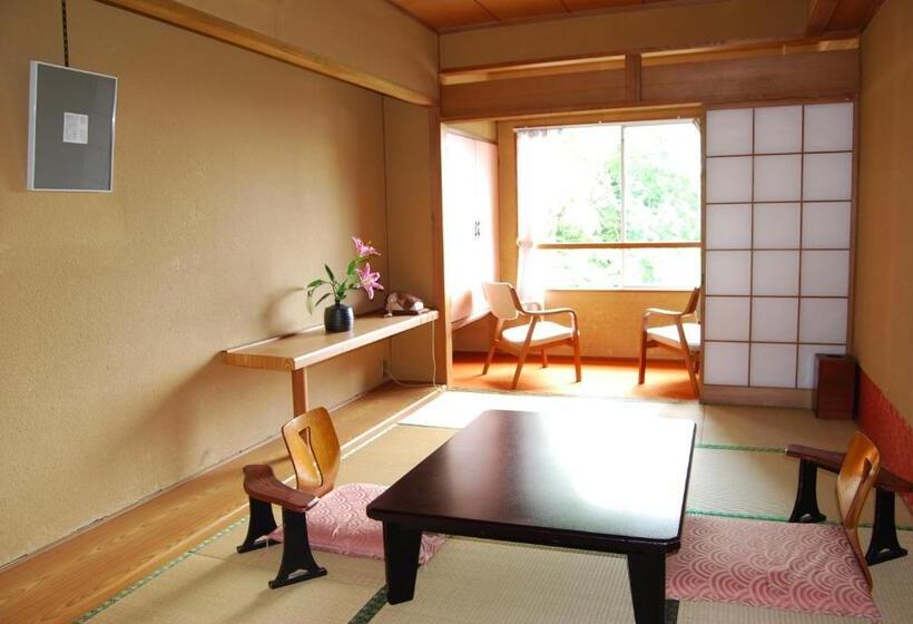 חדר סטנדרט, Kogakuro