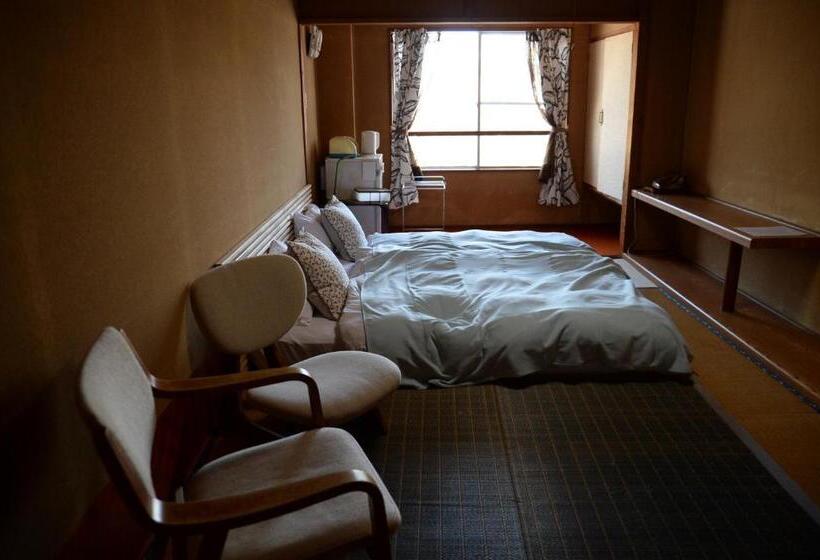 חדר סטנדרט, Kogakuro