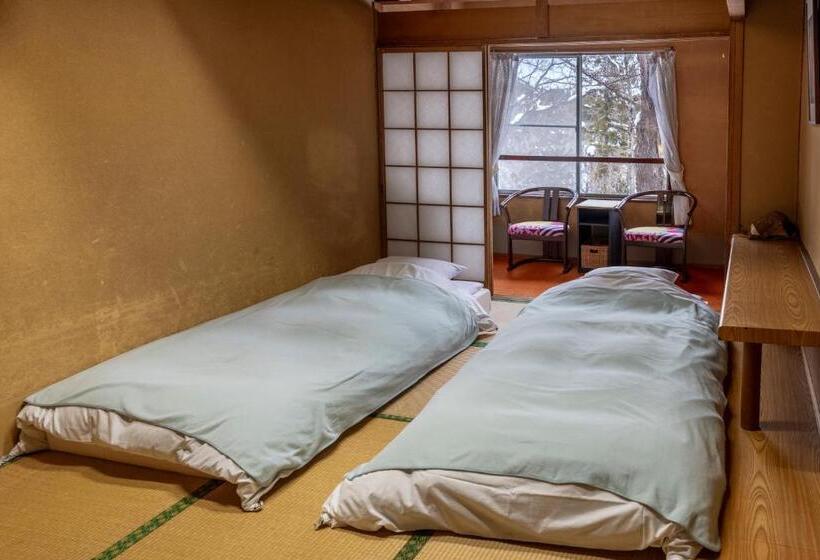 חדר סטנדרט, Kogakuro