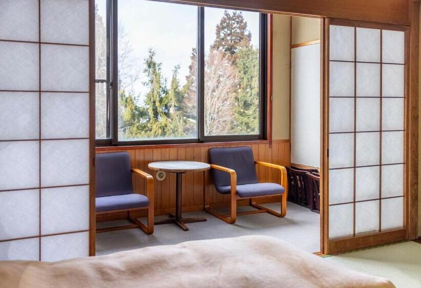 חדר סופריור, Kogakuro