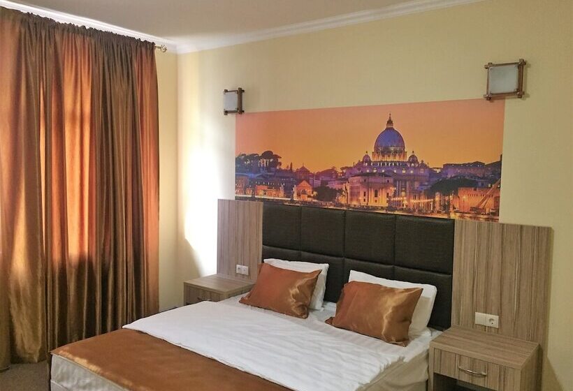 Номер Стандарт, Marton Gordeevsky