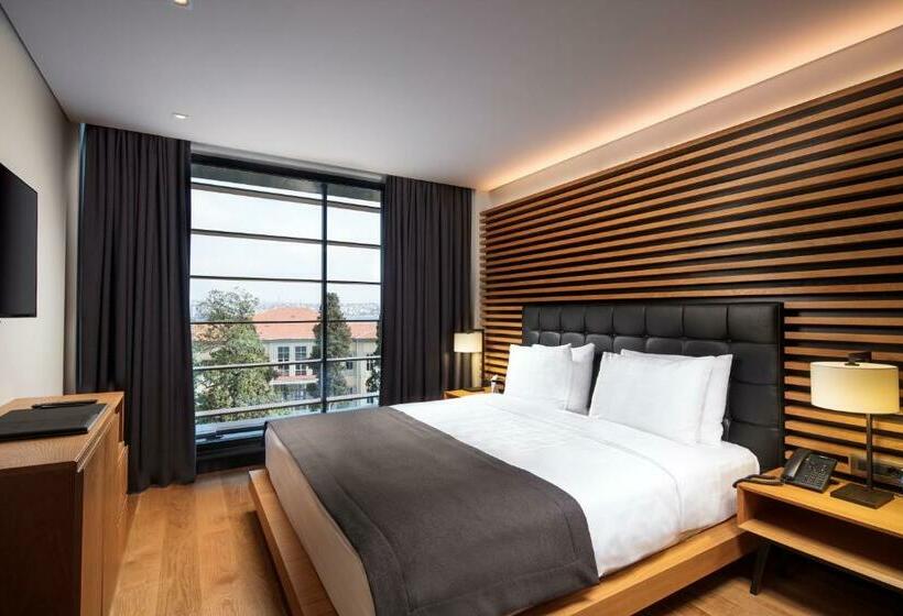 اتاق لوکس با چشم‌انداز دریا, Metropolitan Hotels Bosphorus   Special Category