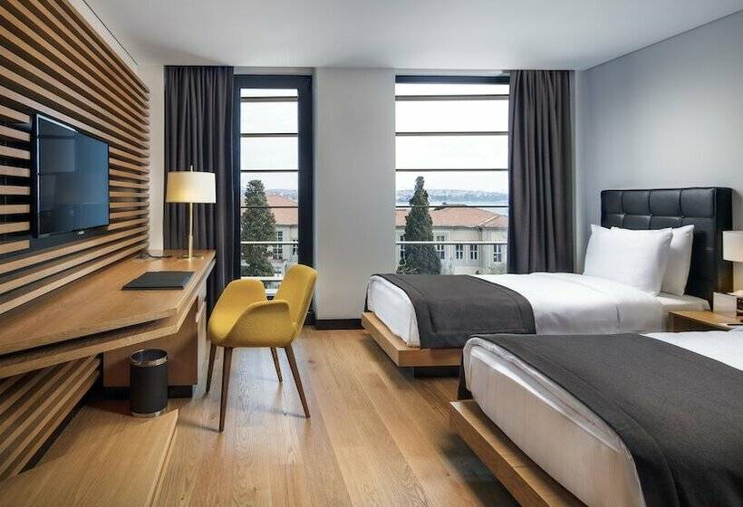 اتاق لوکس با چشم‌انداز دریا, Metropolitan Hotels Bosphorus   Special Category