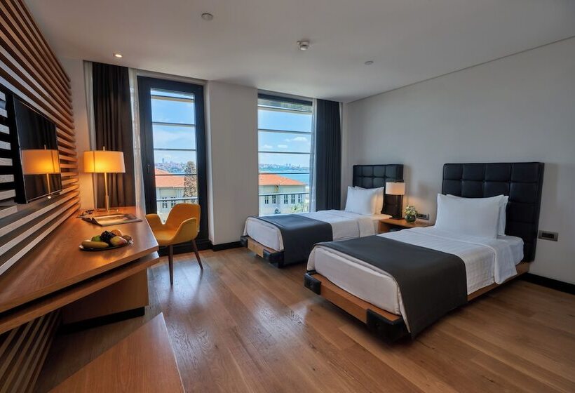اتاق لوکس با چشم‌انداز دریا, Metropolitan Hotels Bosphorus   Special Category