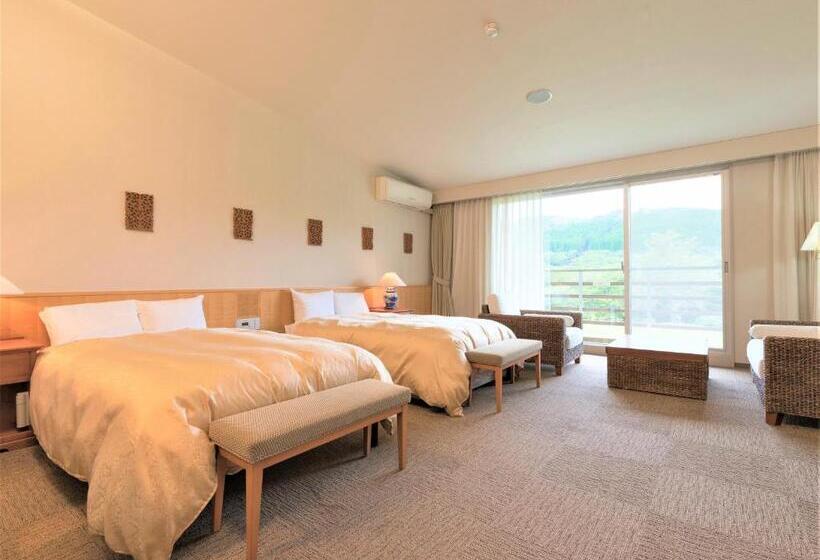 Полулюкс, Mineyama Kogen Hotel Relaxia