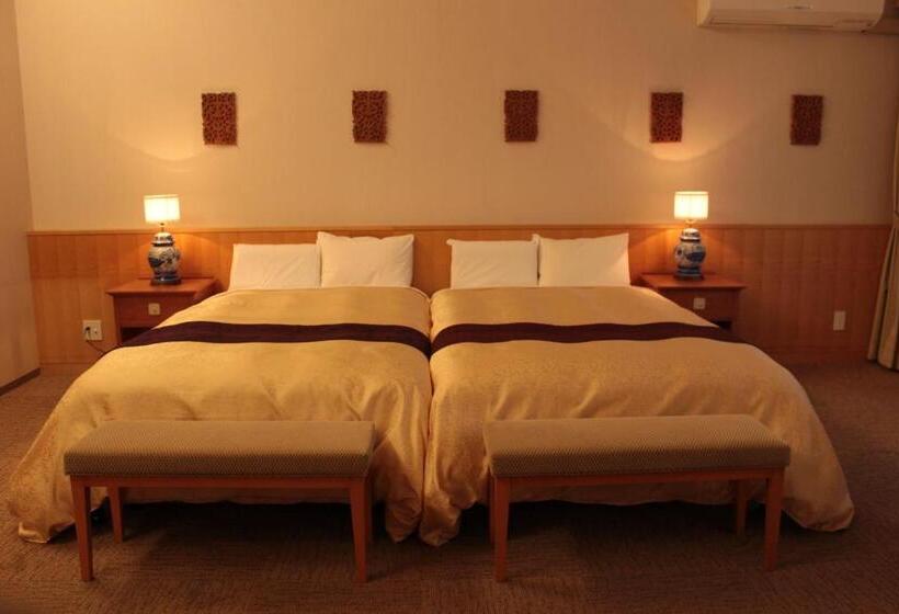 Полулюкс, Mineyama Kogen Hotel Relaxia