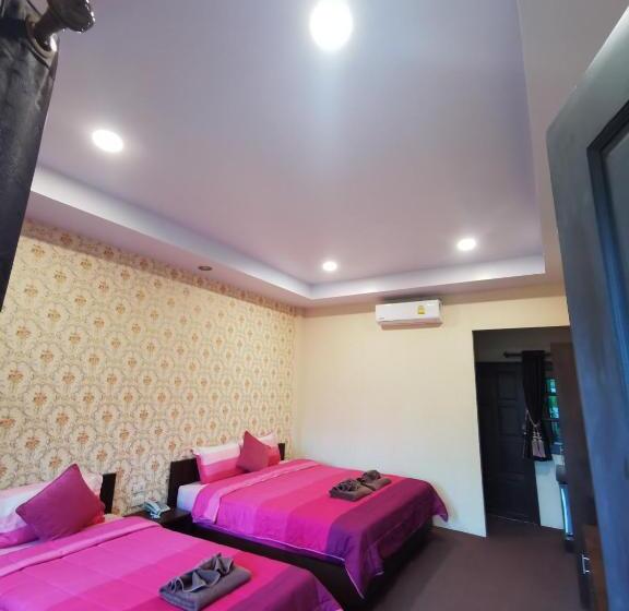 דירת חדר נוף לבריכה, Platinum Resort