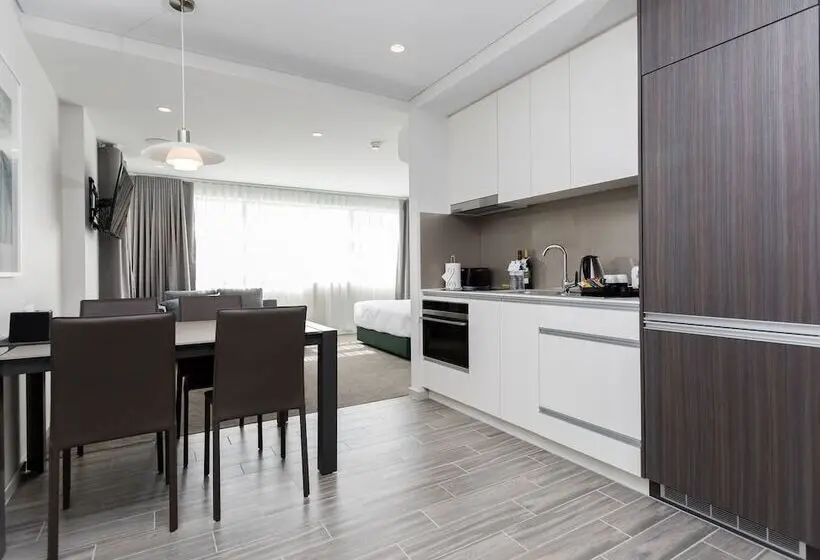 デラックススタジオ, The Branksome Hotel & Residences