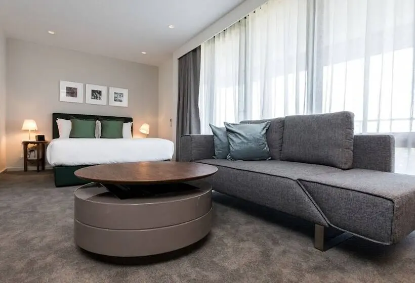 デラックススタジオ, The Branksome Hotel & Residences