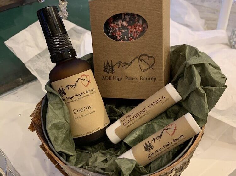 شقة ديلوكس غرفة واحدة, The Haus On Mirror Lake