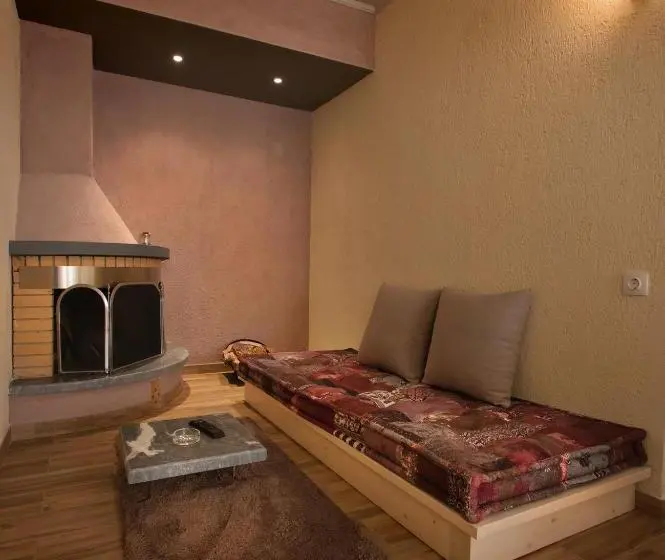 スタンダードルーム, Livadi Suites