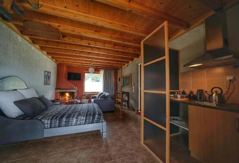 デラックススイート, Livadi Suites