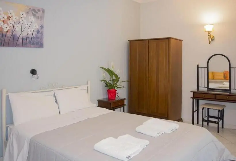 スタンダードスタジオ, Marina Apartments, Agios Gordios Corfu