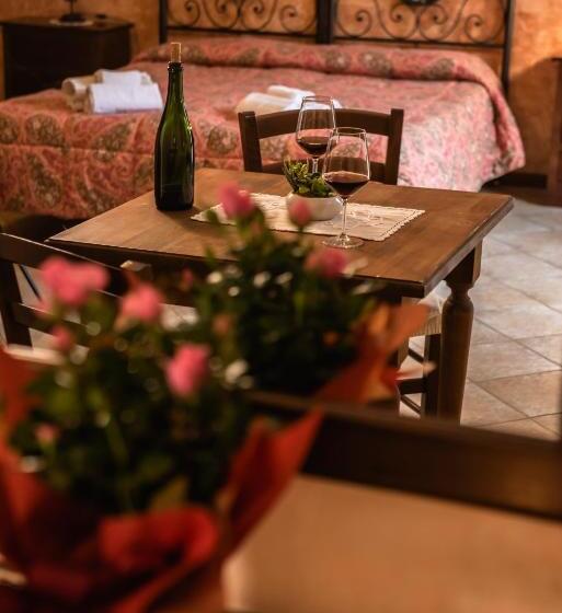ファミリールーム, Agriturismo Stovali Da Lustrinu