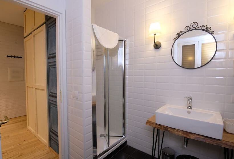 اتاق راحتی سه تخته, Epoca Home