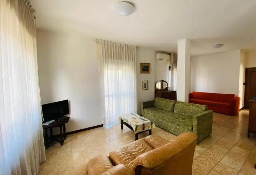 آپارتمان 2 خوابه, Faber Apartments Residence Style
