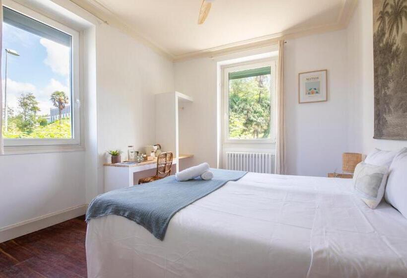 标准房带园景, Far Out Inn