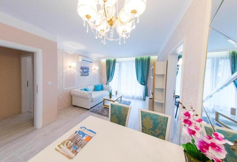 Апартаменты Deluxe 2 Спальни, Harmony Suites  Monte Carlo