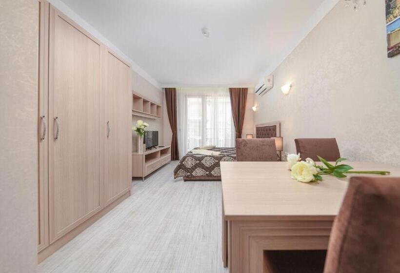 إستوديو ديلوكس, Harmony Suites Monte Carlo