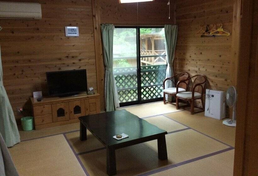 خانه 1 خوابه, Kurasako Onsen Sakura