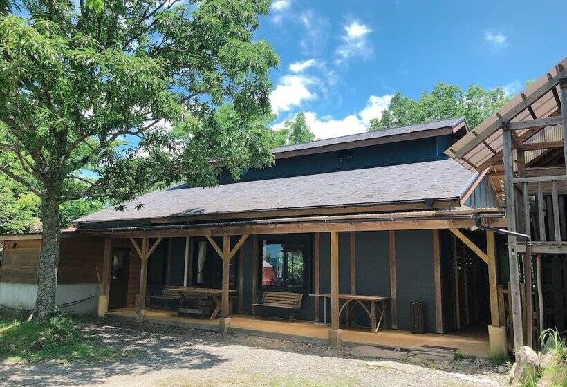 خانه 1 خوابه, Kurasako Onsen Sakura