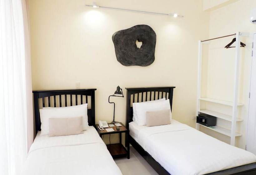 Номер Стандарт с Балконом, Luxx Boutique Boracay