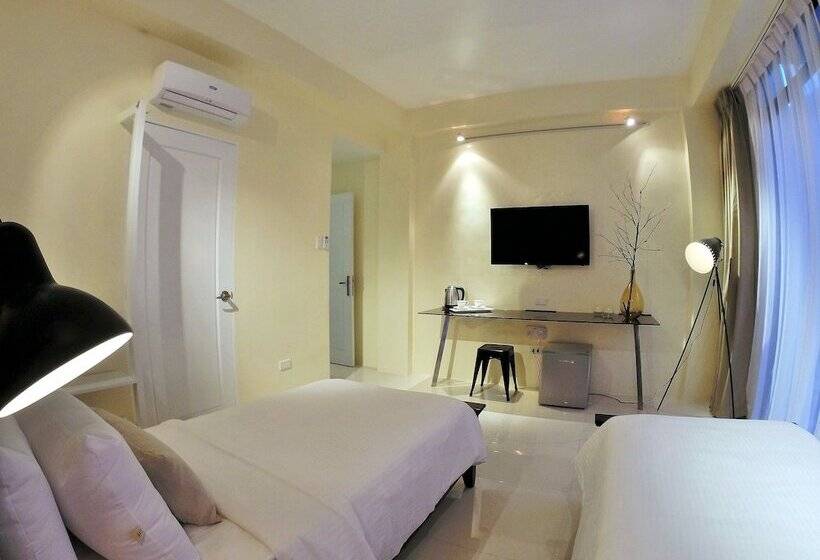 バルコニー付きスタンダードルーム, Luxx Boutique Boracay