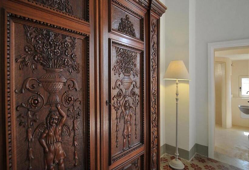 Номер Deluxe с Балконом, Relais Monastero Santa Teresa  Albergo Diffuso