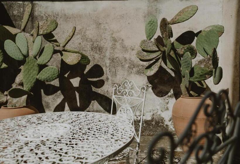 Superior Room with Terrace, Relais Monastero Santa Teresa Albergo Diffuso