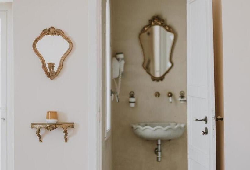 Superior Room with Terrace, Relais Monastero Santa Teresa Albergo Diffuso