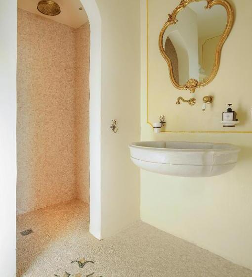 Pokój Deluxe z Tarasem, Relais Monastero Santa Teresa Albergo Diffuso