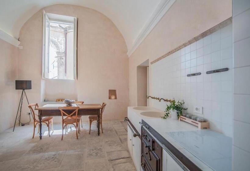 Апартаменты 2 Спальни, Relais Monastero Santa Teresa  Albergo Diffuso