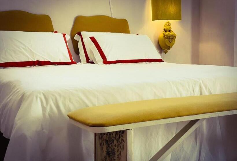 Апартаменты Deluxe 1 Спальня, Relais Monastero Santa Teresa  Albergo Diffuso