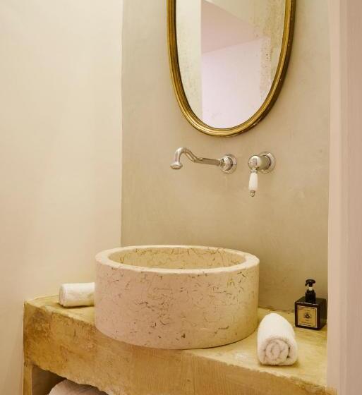 Apartament Deluxe 1 Sypialnia, Relais Monastero Santa Teresa Albergo Diffuso