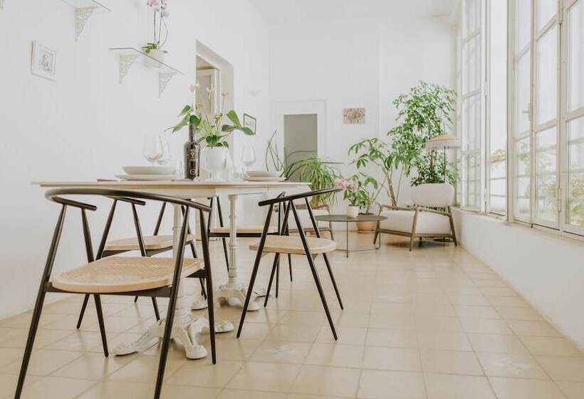 Apartament Deluxe 1 Sypialnia, Relais Monastero Santa Teresa Albergo Diffuso