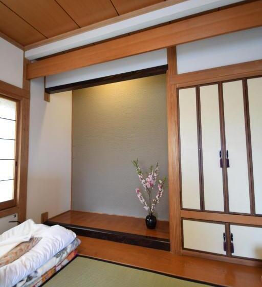 Номер Стандарт Трехместный, Saga International Guesthouse Hagakure