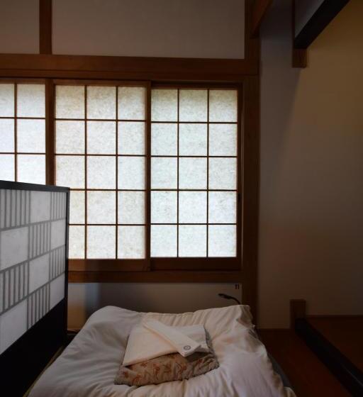 Номер Стандарт Трехместный, Saga International Guesthouse Hagakure