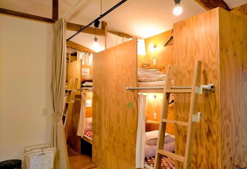 Апартаменты 3 Спальни, Saga International Guesthouse Hagakure