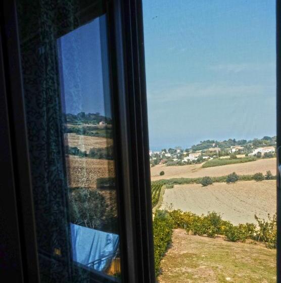 ファミリールーム, Vistazzurra B&b