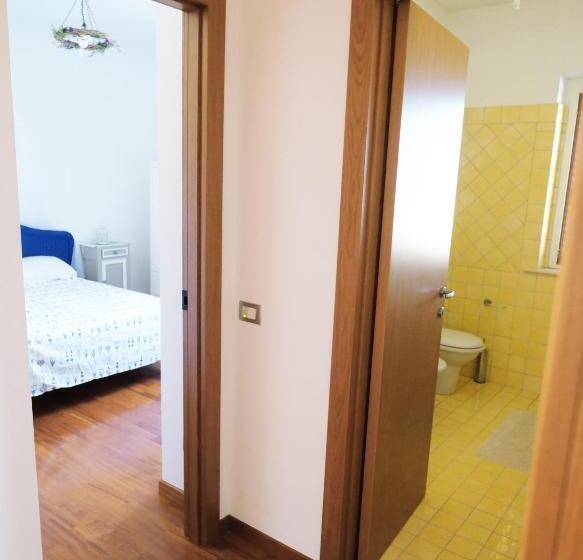 ファミリールーム, Vistazzurra B&b