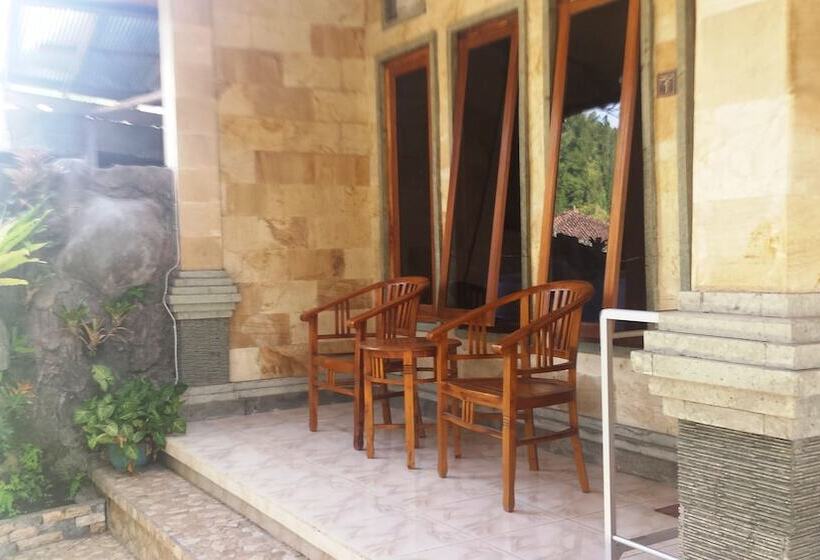 חדר דלוקס לשלושה, Segara Hotel And Restaurant