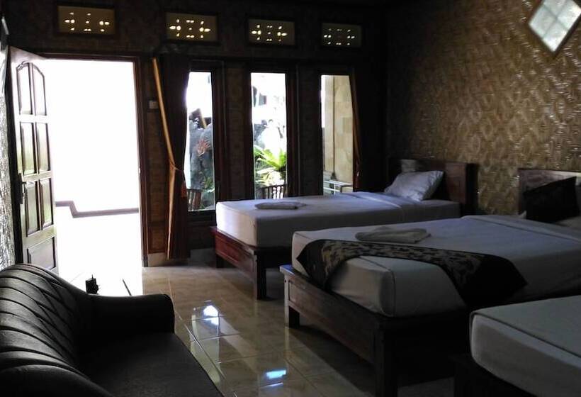 디럭스 트리플 룸, Segara Hotel And Restaurant
